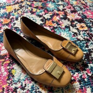 Tory Burch Priscilla Leather Flat Vicuña Womens 7 Tan